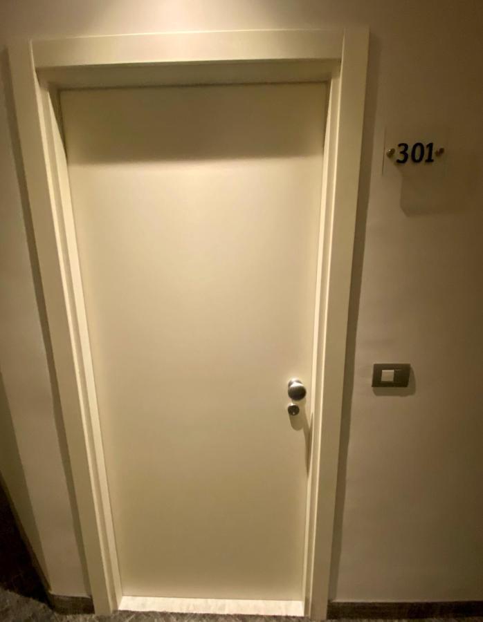 Hnn Luxury Apartments Genua Buitenkant foto